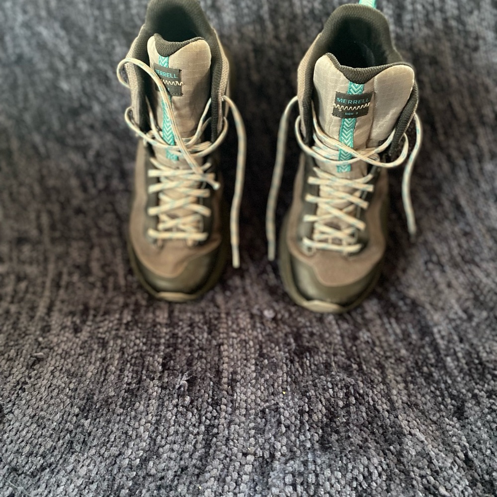 Merrell Hiking Boots in Brown and Teal